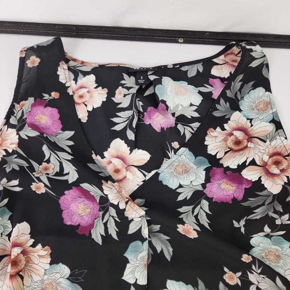 Torrid Womens Georgette Single Pleat Tunic Top Black Floral Sleeveless Plus 1X - Picture 2 of 5